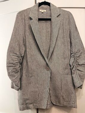 Max Studio Black & White Pinstripe Blazer